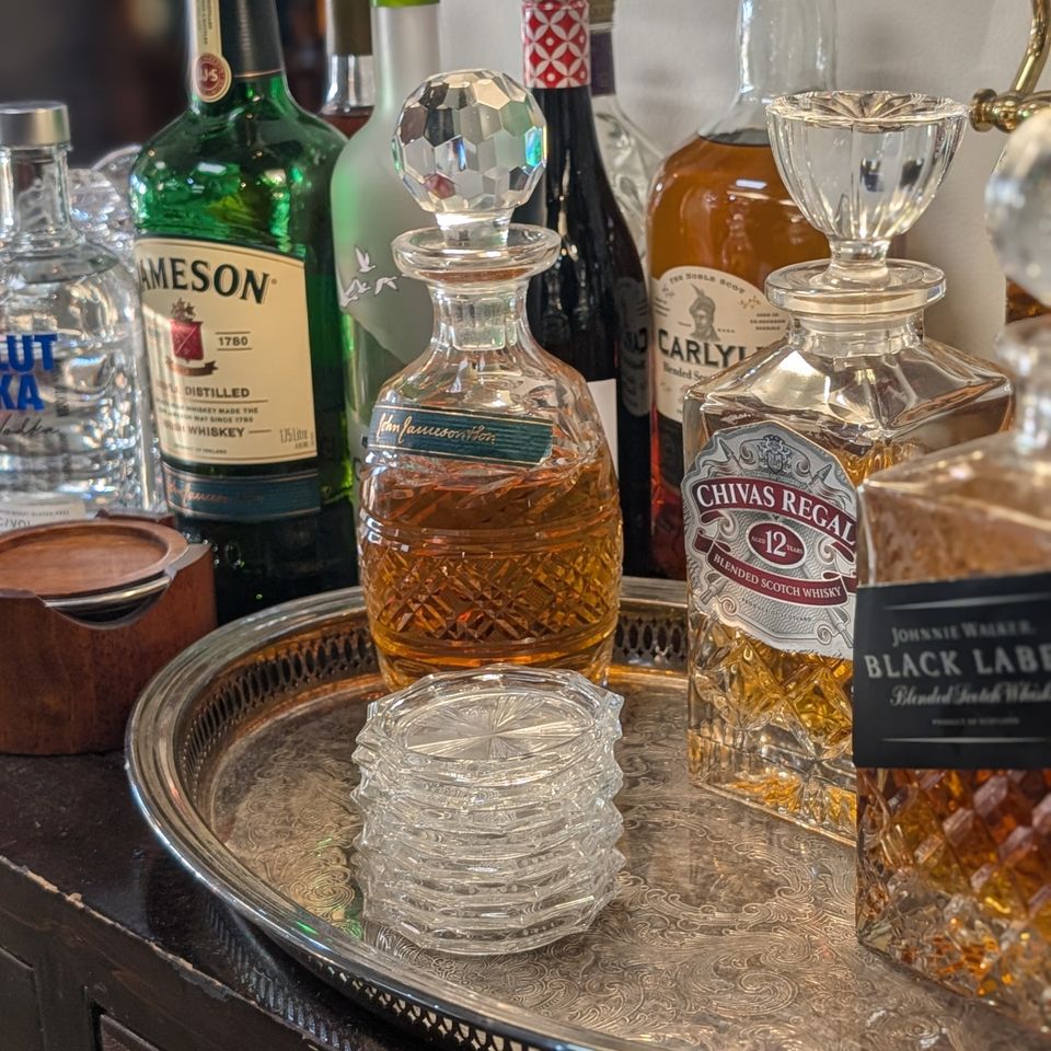 Pxl 20251108 002035630.portrait