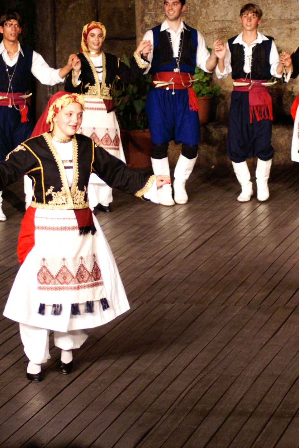 2007 greece dora stratou cretan stephanie   katherine