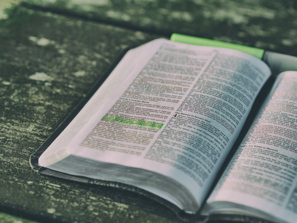 Pexels bible g1315e1639 1920