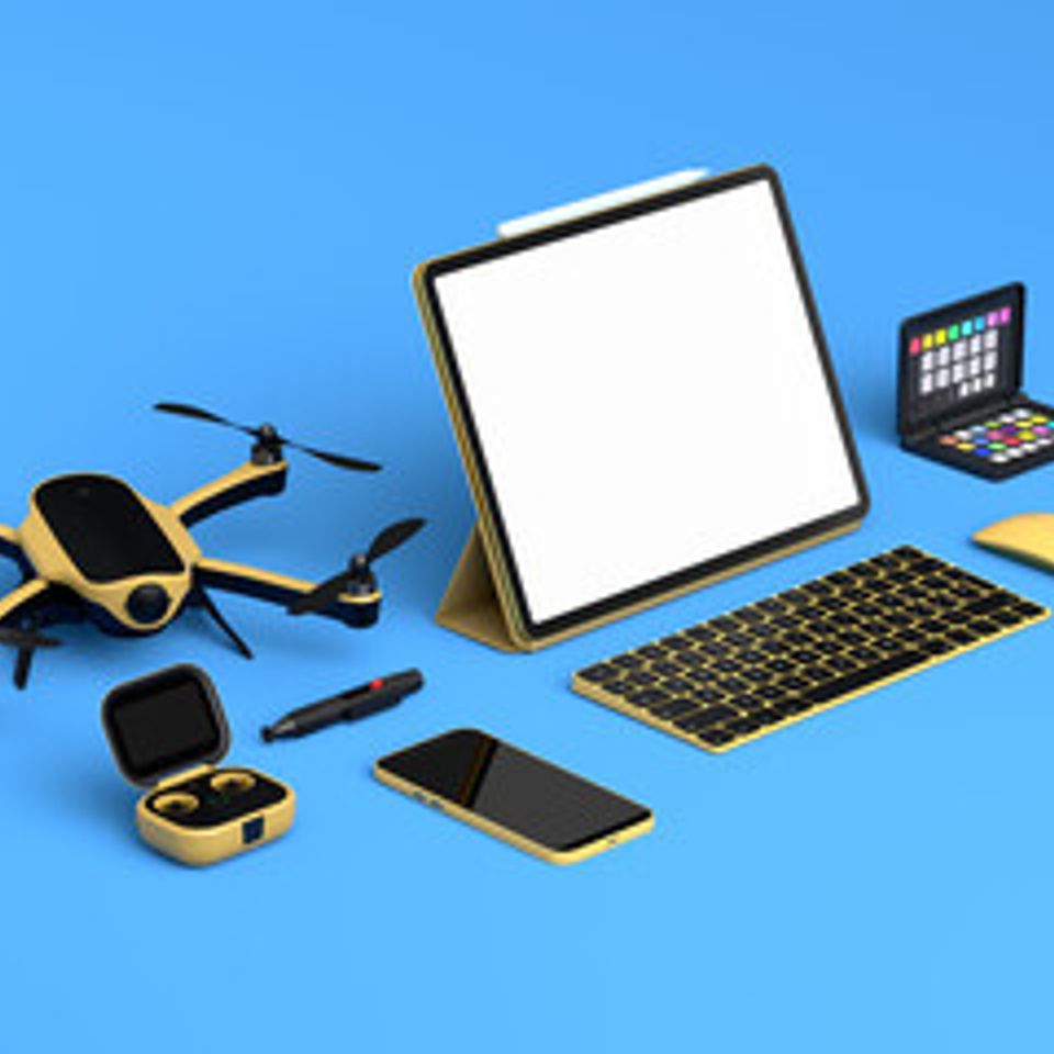 Desktop with drones