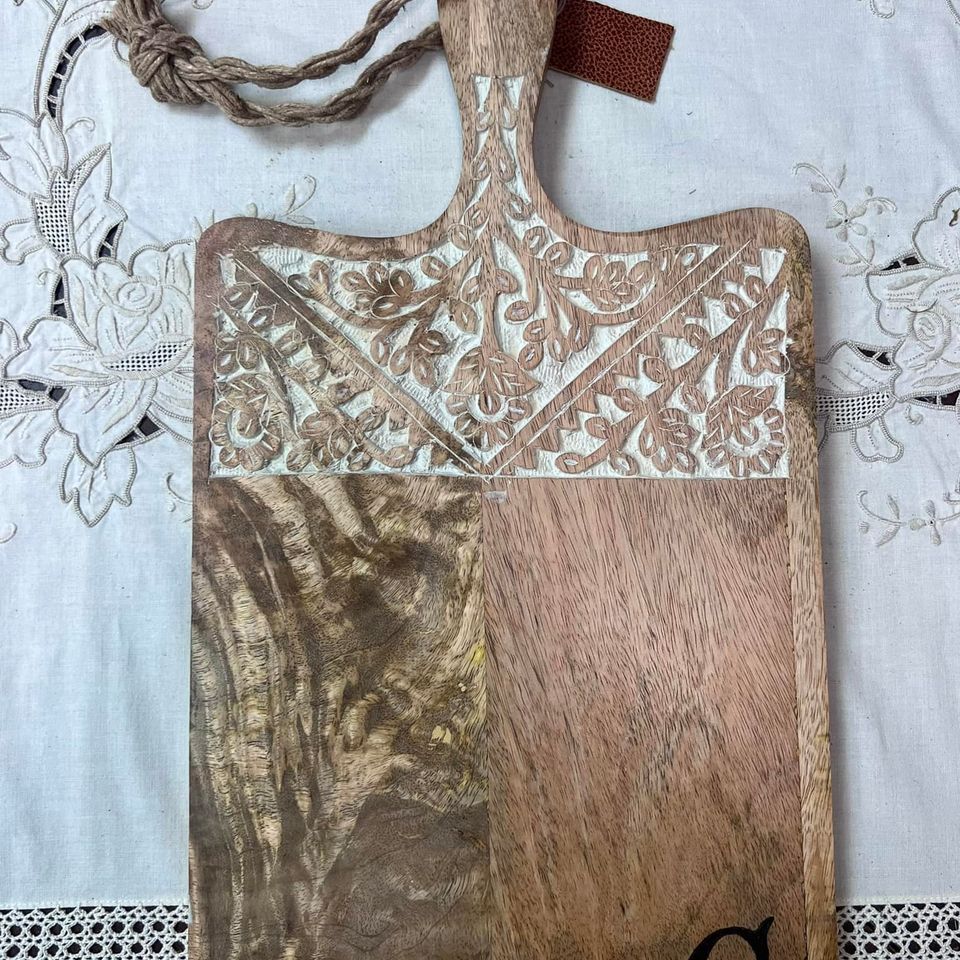 Cutting board c