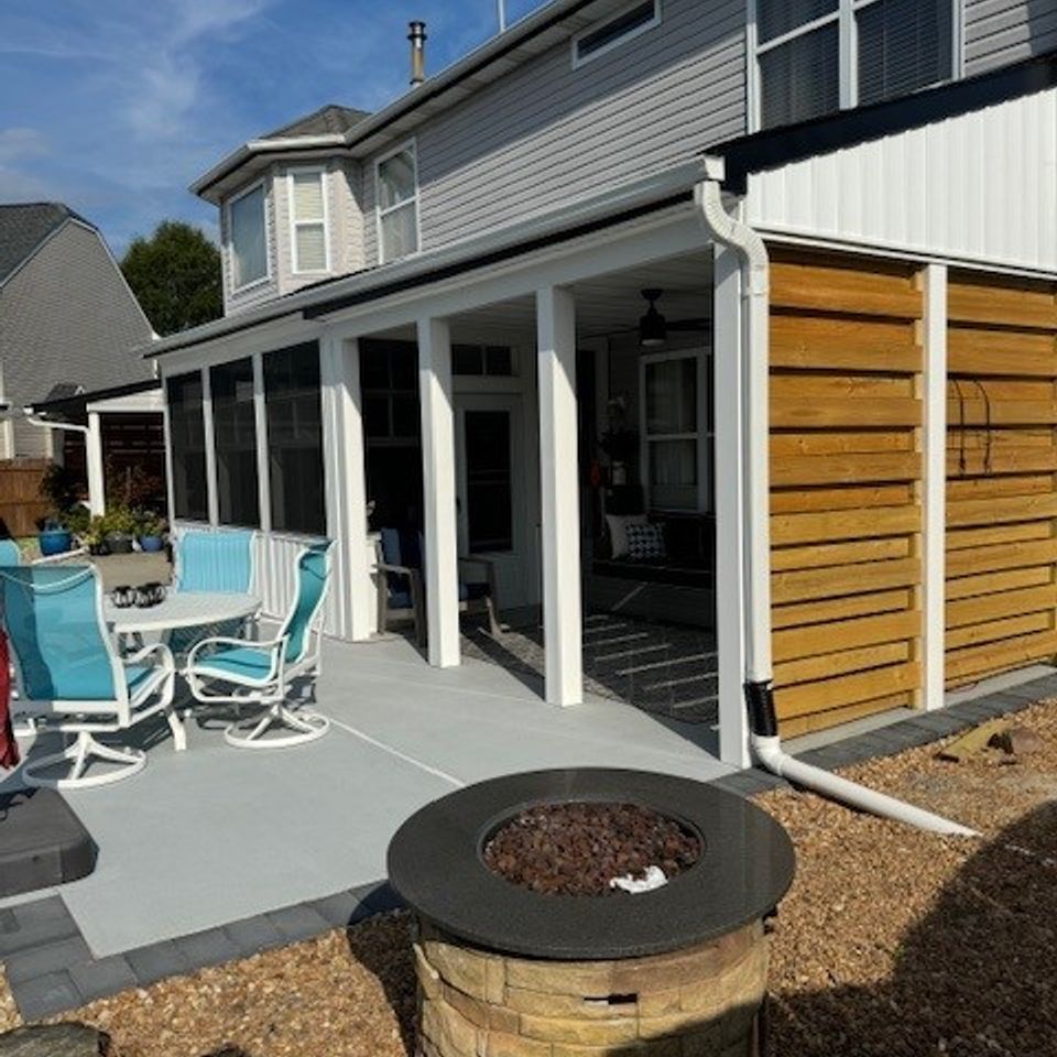 Mahanor porch 1