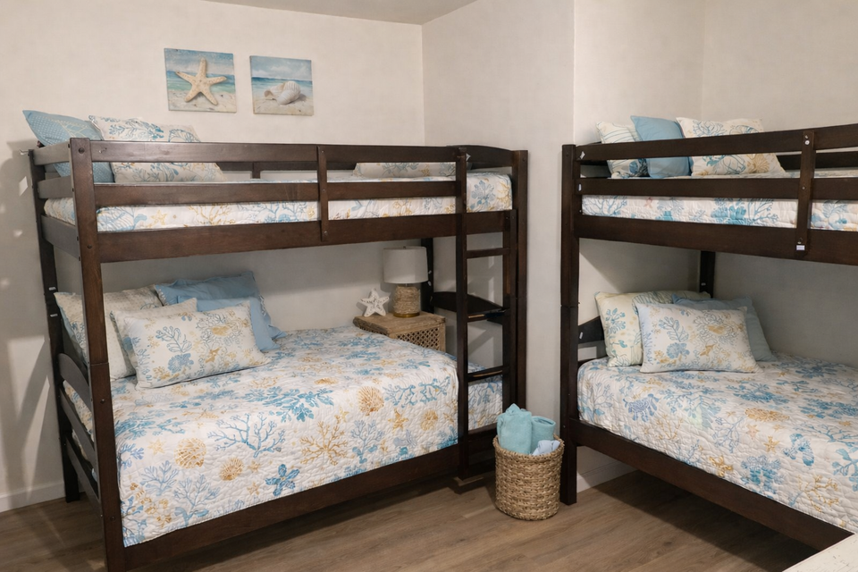 Unit 4 bunk beds