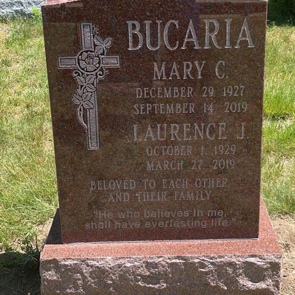 Bucaria set