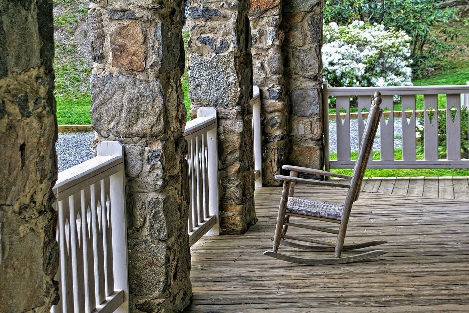 Porch g2a26bd05a 1920