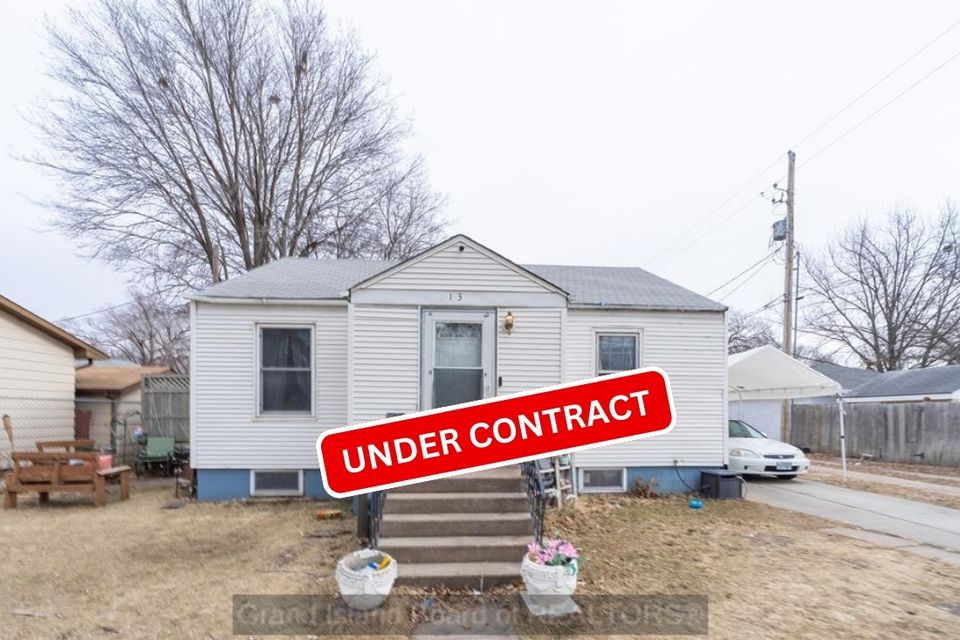 813 n adams grand island  ne 68803 a 1 under contract
