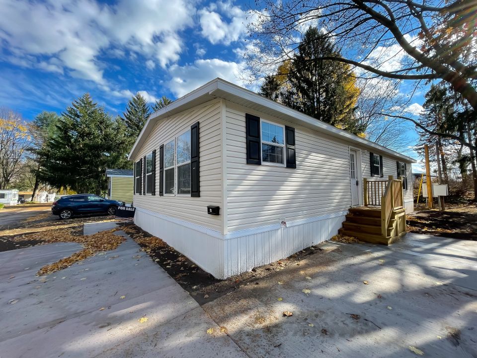 Mobile home community