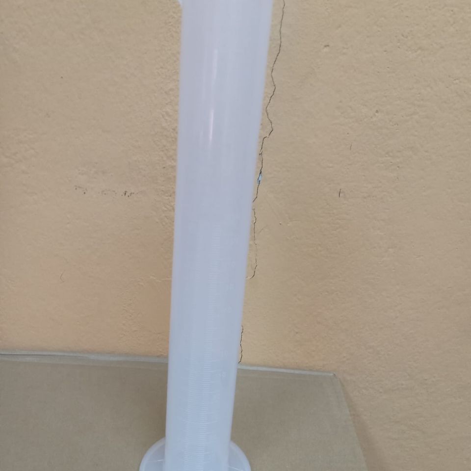 Cylinder 250ml plastic