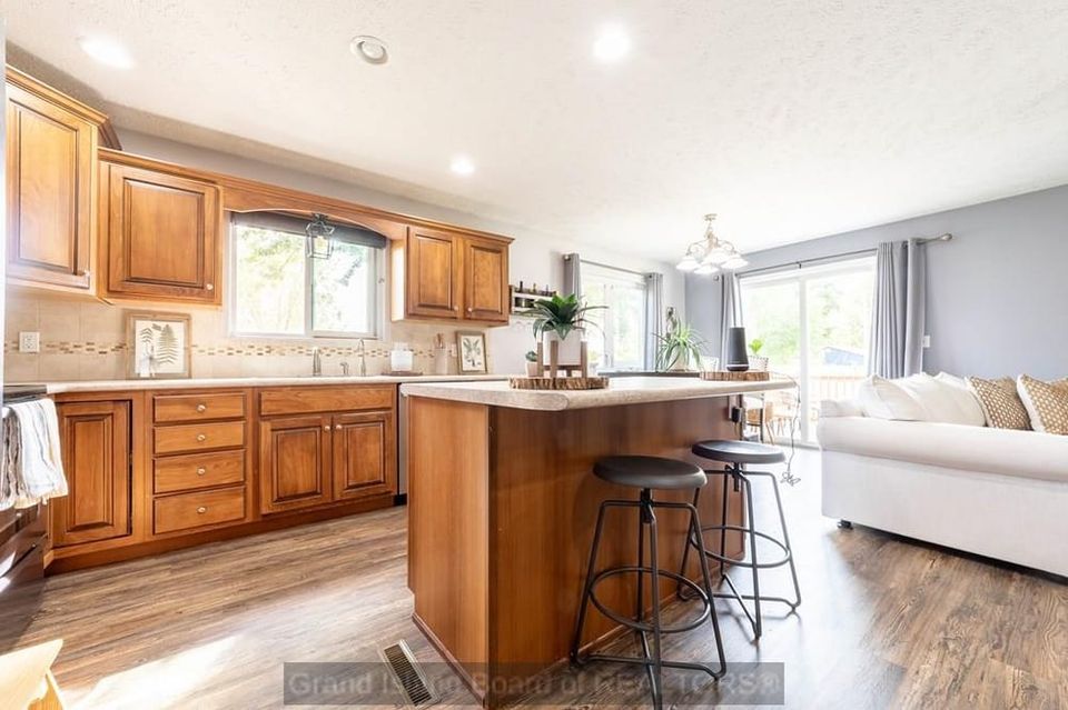 1312 n ruby ave grand island a 5