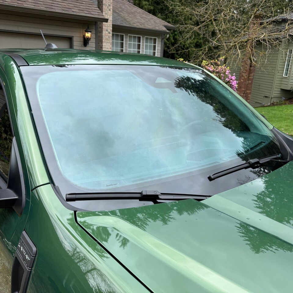 Windshield window tinting