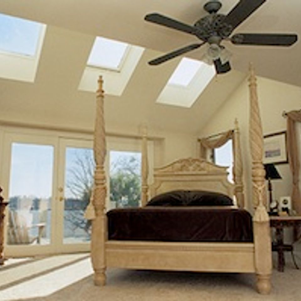 Velux skylight 4