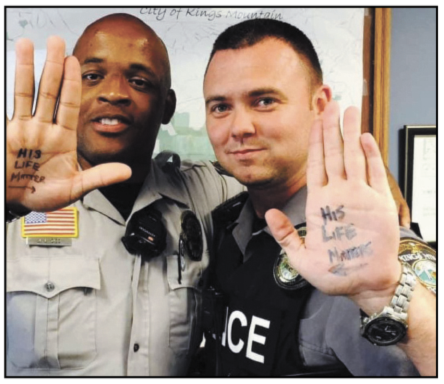Policeofficers