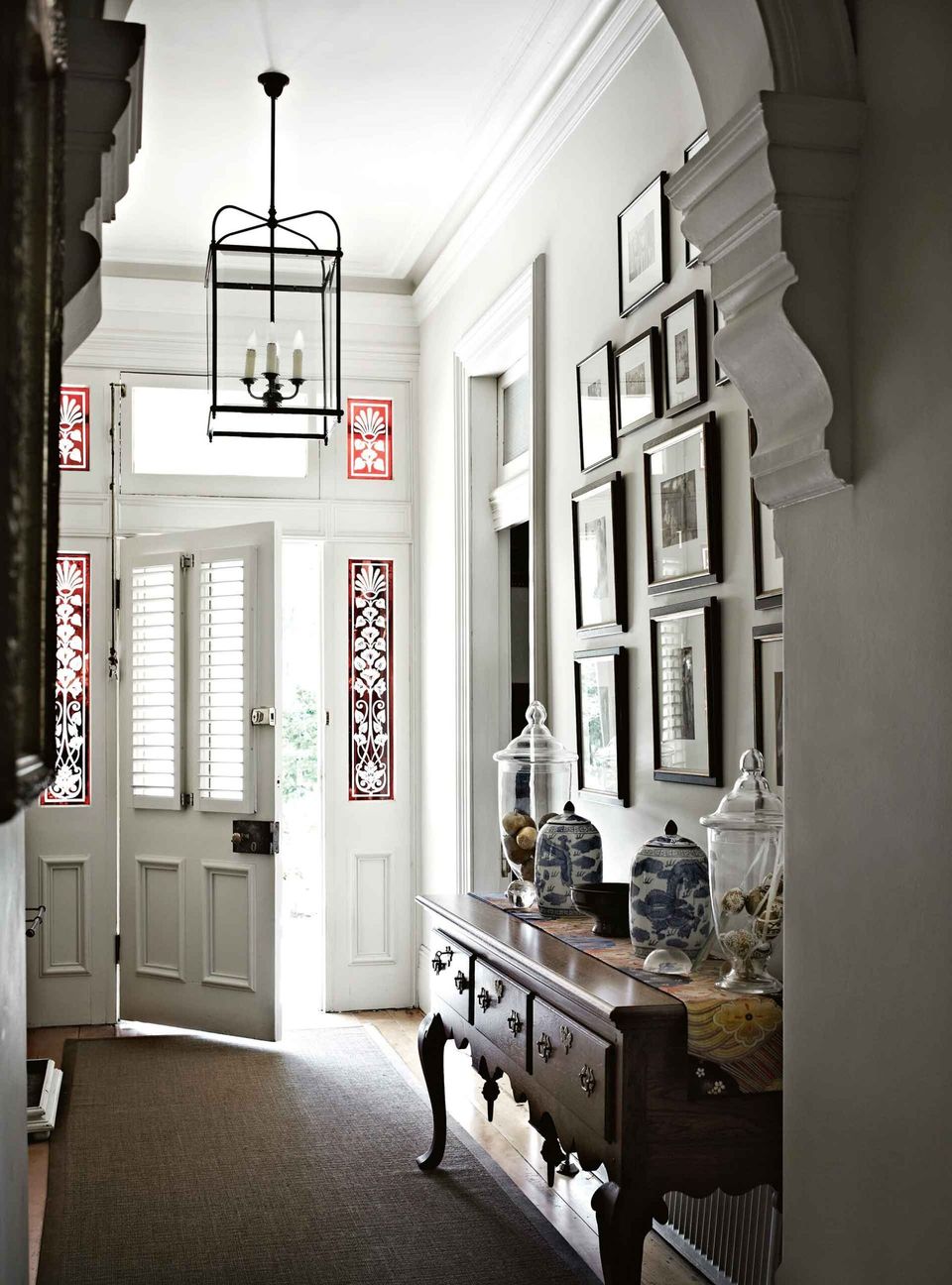Entry way