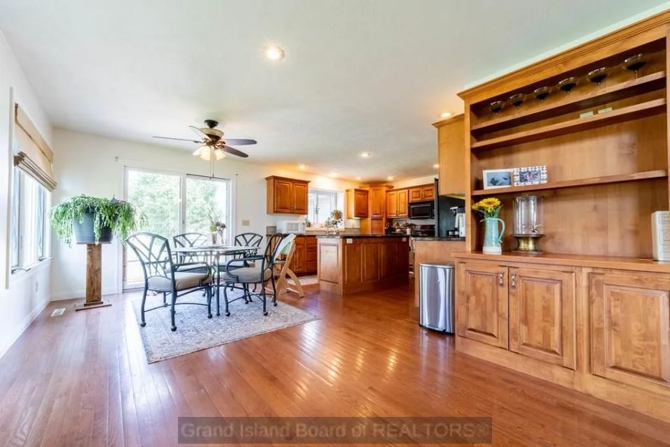 4118 fleetwood rd grand island c 2
