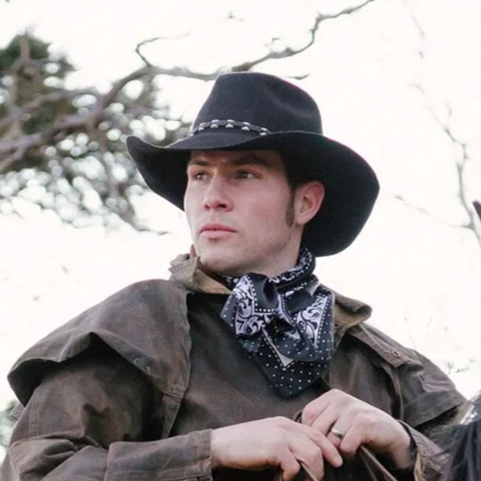 horse riding instructor