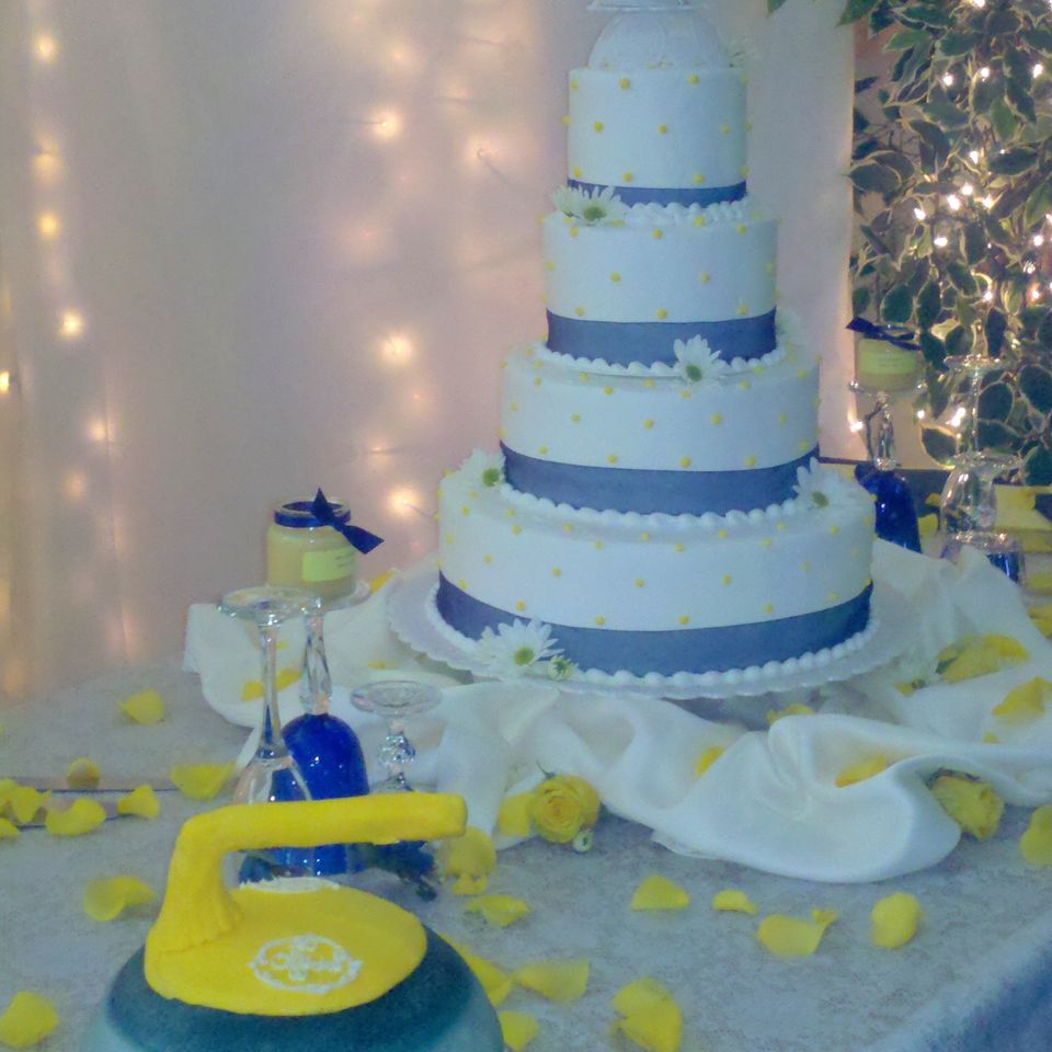 Wed cake 20420180617 5729 15d6x2p