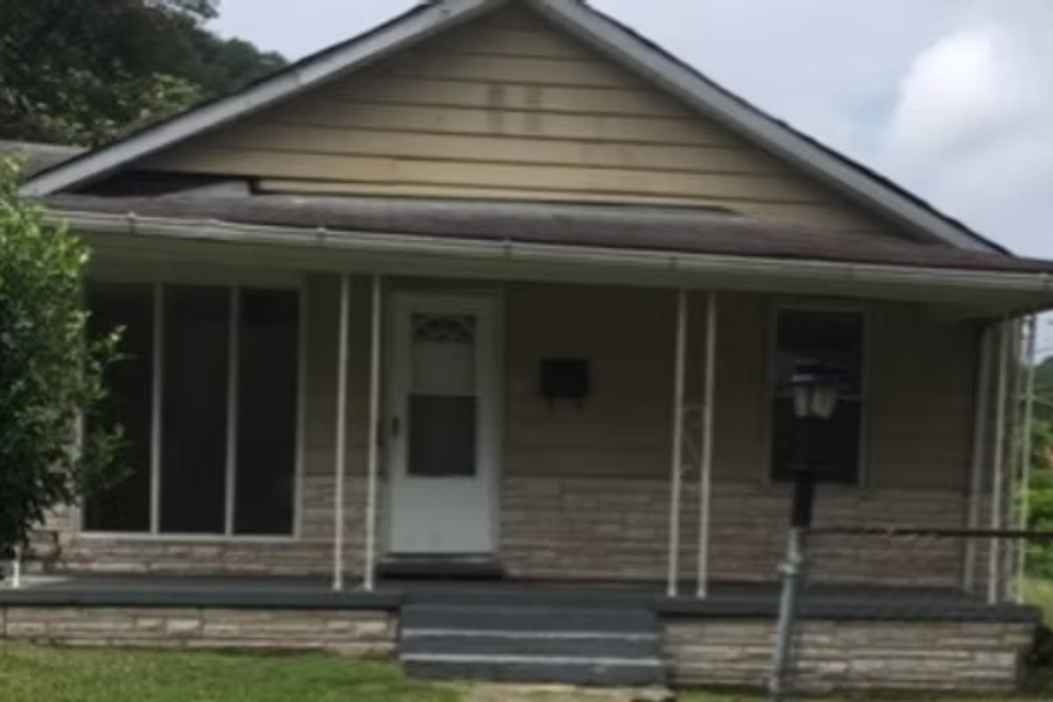 513 3rd ave