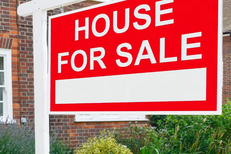 Sell your house with FrontLine Realty Pros. 