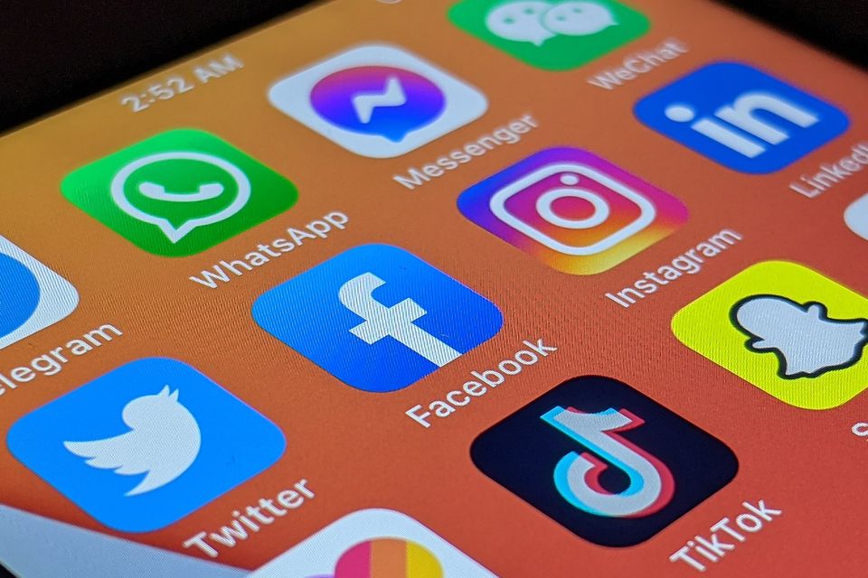 Social media g08f5d9543 1920