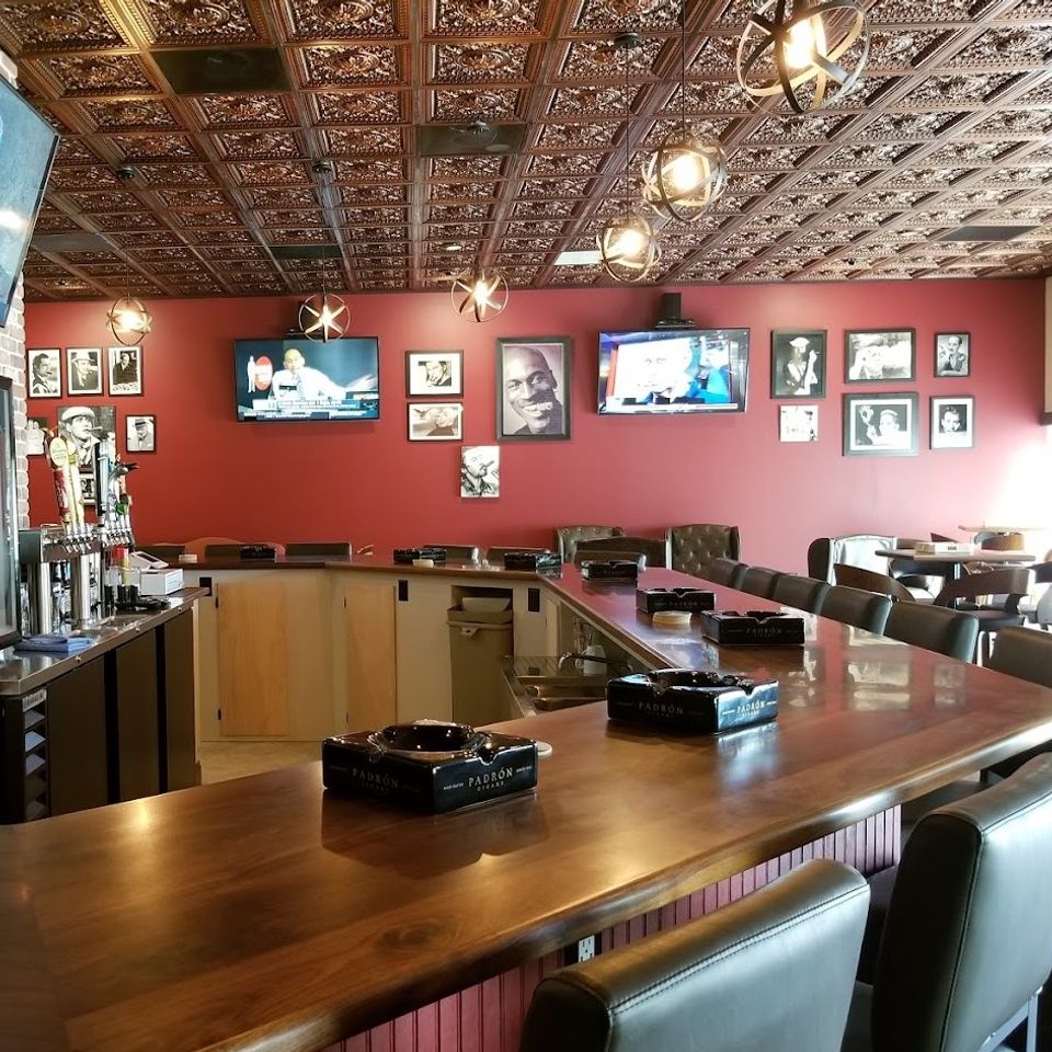 Fedora's cigar and wine bar inside 2