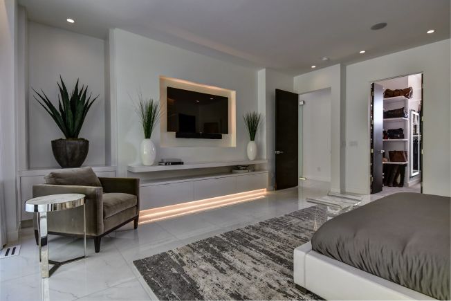 Whitehaven master bedroom  2