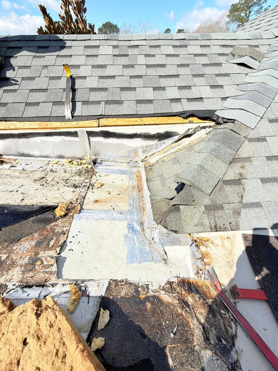 Roof repair done by Teal Roofing in Walker, La.