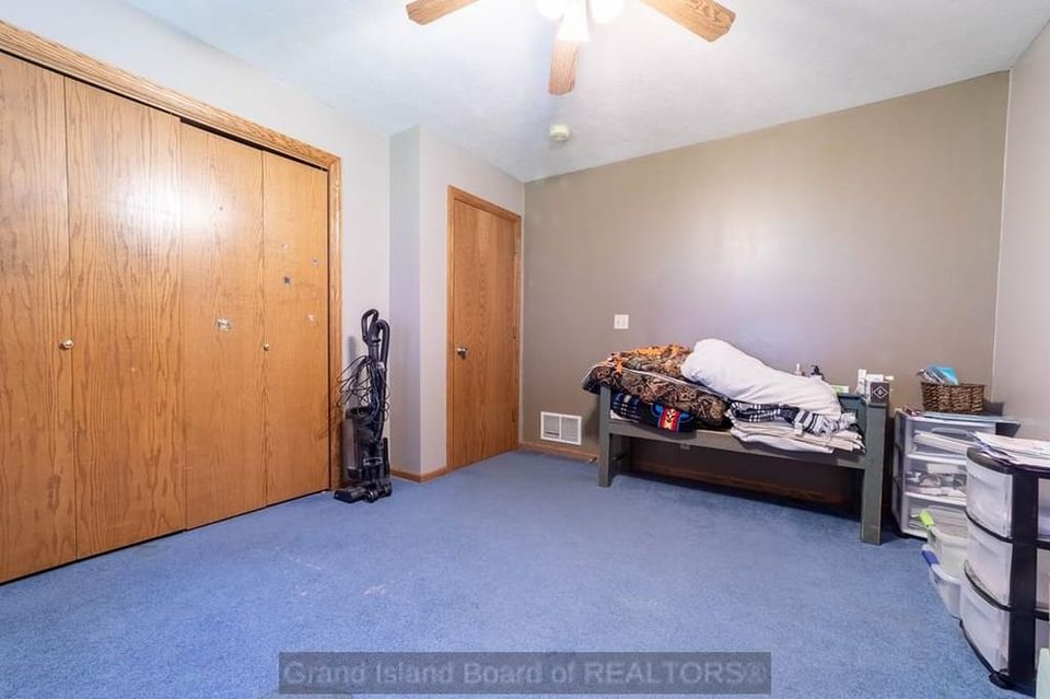 3324 n homestead dr grand island c 1