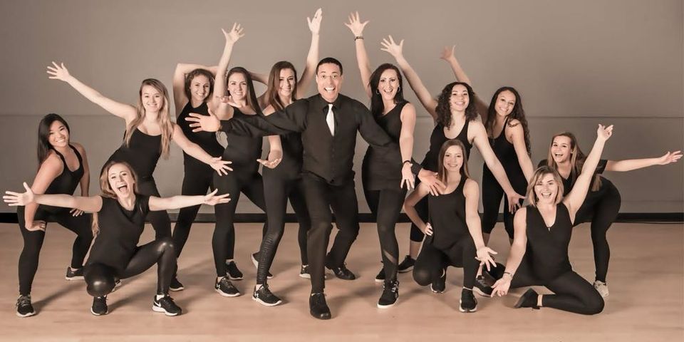 Claysmile dancers