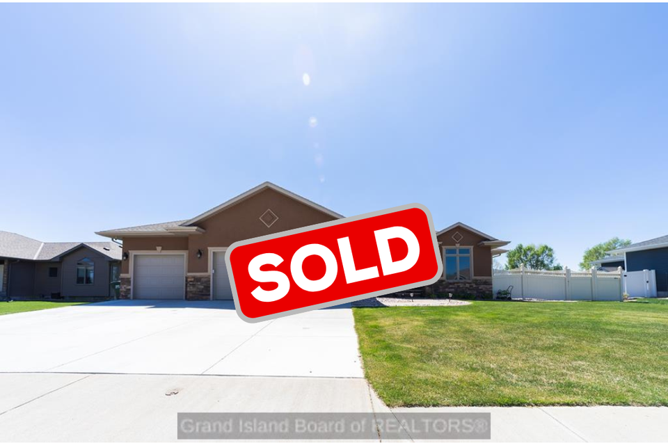 4211 shanna st grand island  ne 68803 a 1 sold
