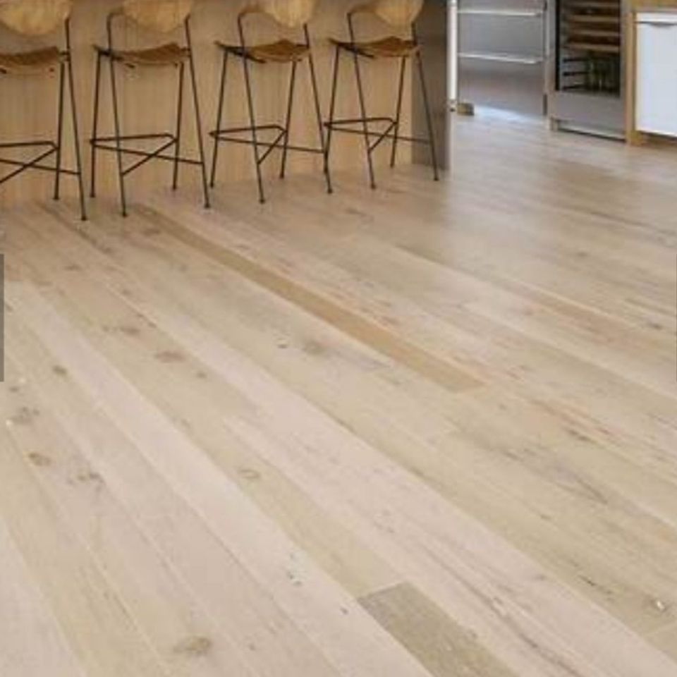 Floor studio4