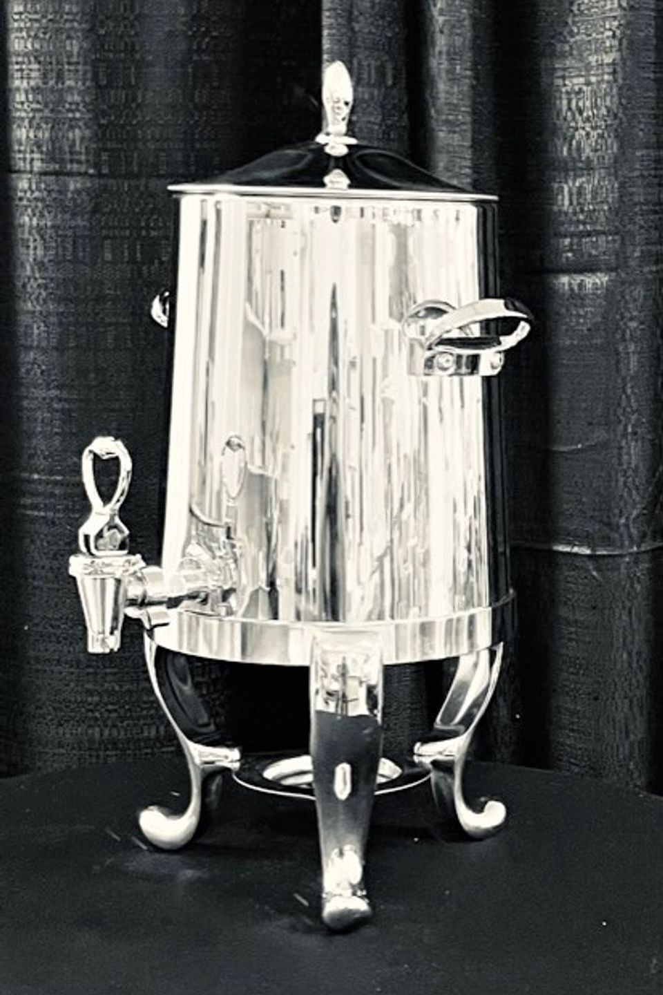 Coffee server samovar