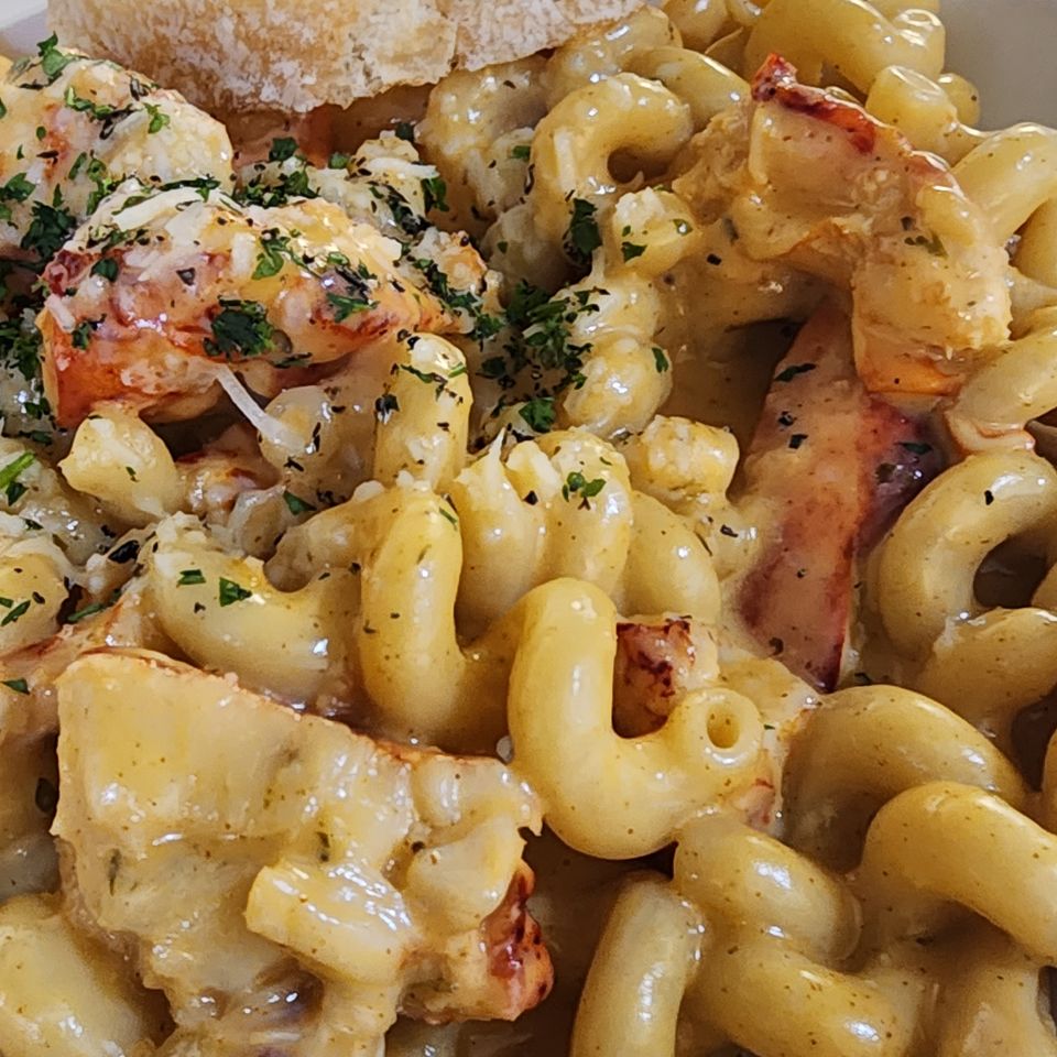 Lobster mac   cheese 2
