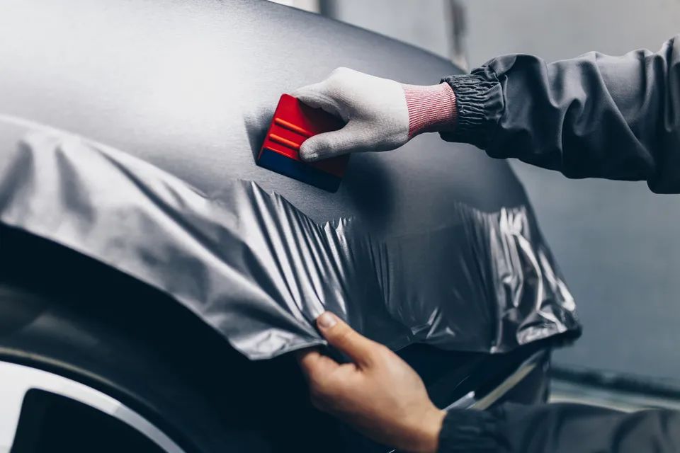 Vehicle Vinyl wrapping
