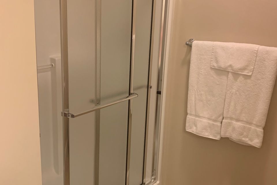 Duck Room Shower