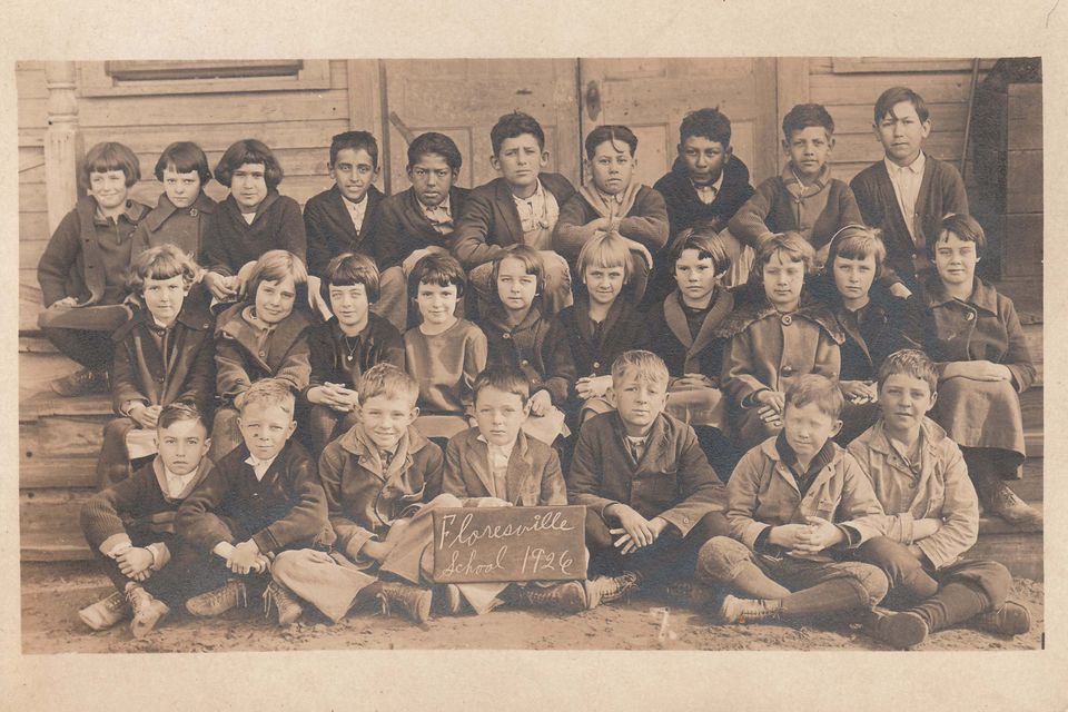 Floresville school 1926 (blakeney collection