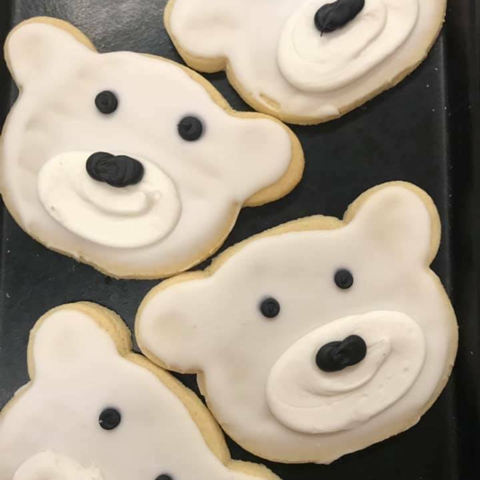 Duke bakery alton cookie bear