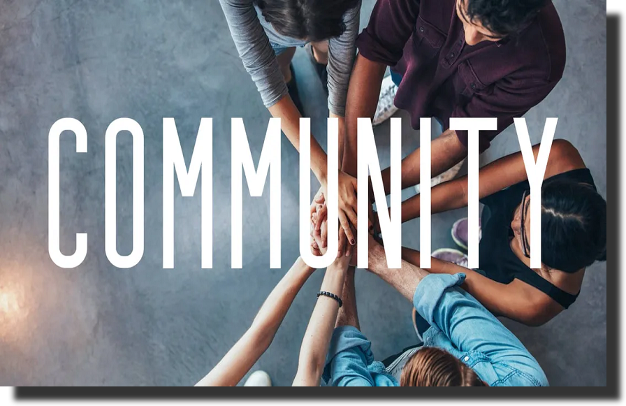 Community with boarder