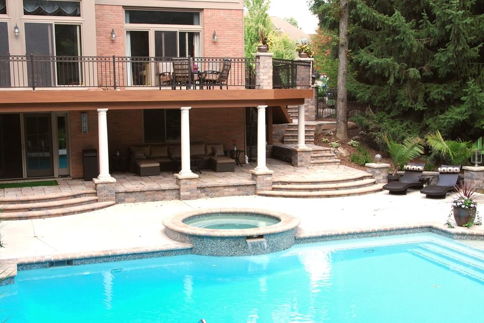 Patio and pool deck for web 1 orig