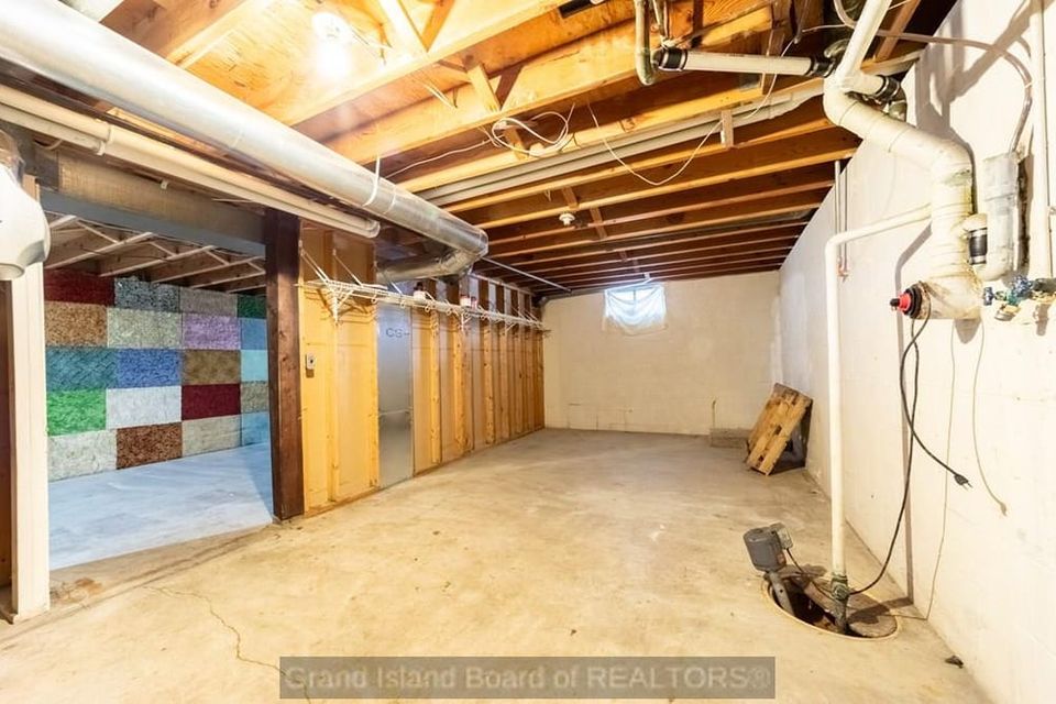 512 e 19th st grand island c 3