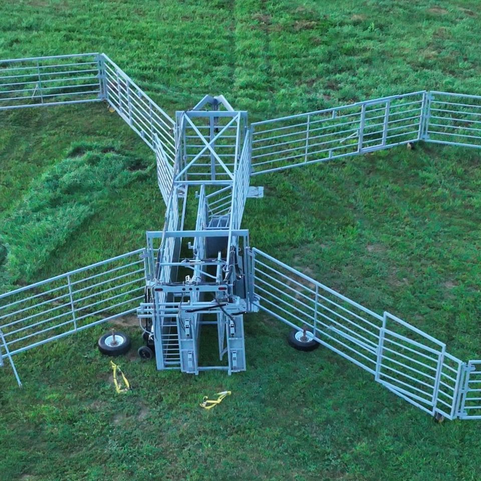 Portable corral(1)