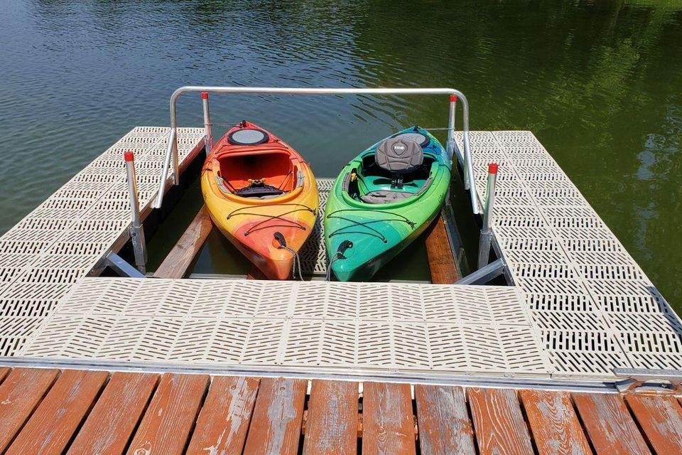 Dock3
