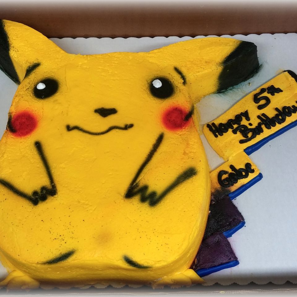 Cakes birthday 12820180612 8050 1pfbj03