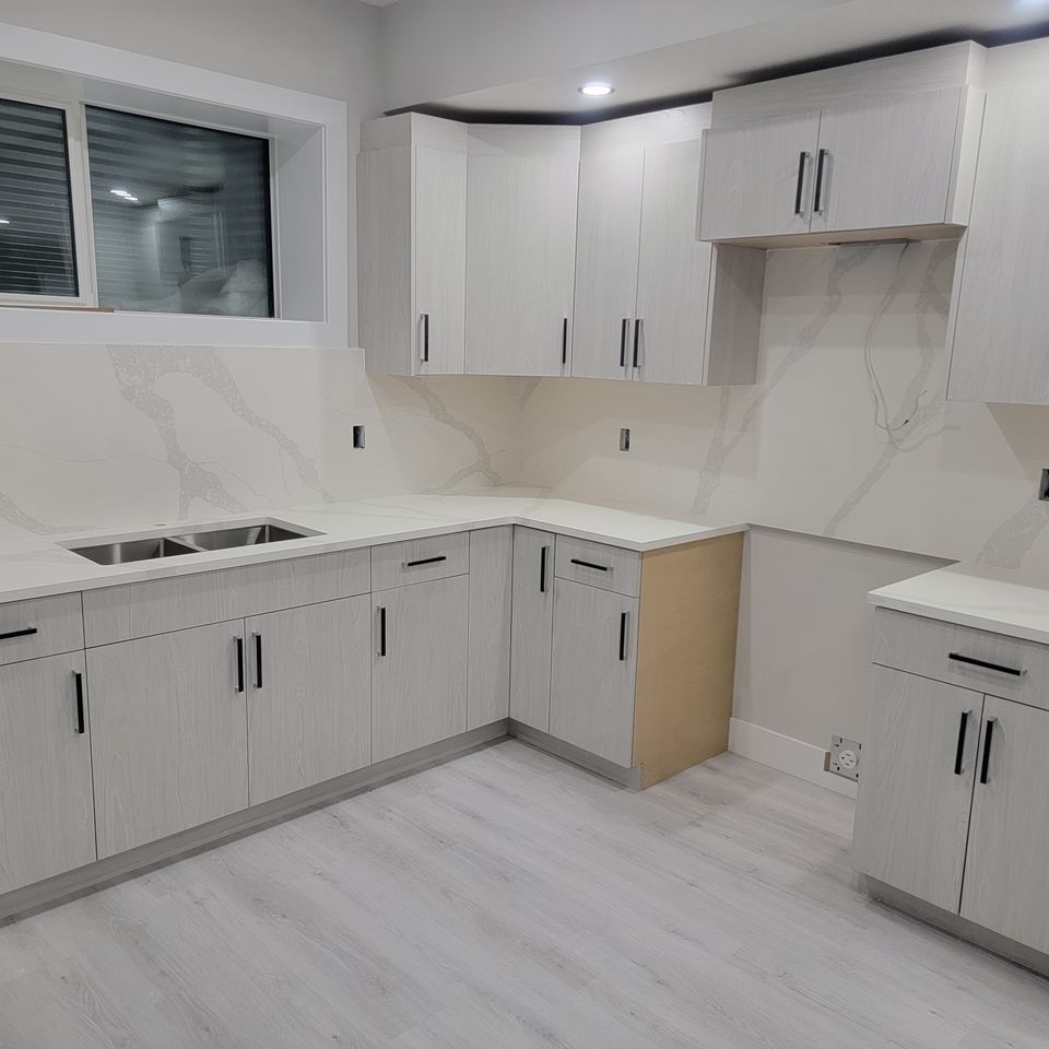 Beautiful white countertop installation
