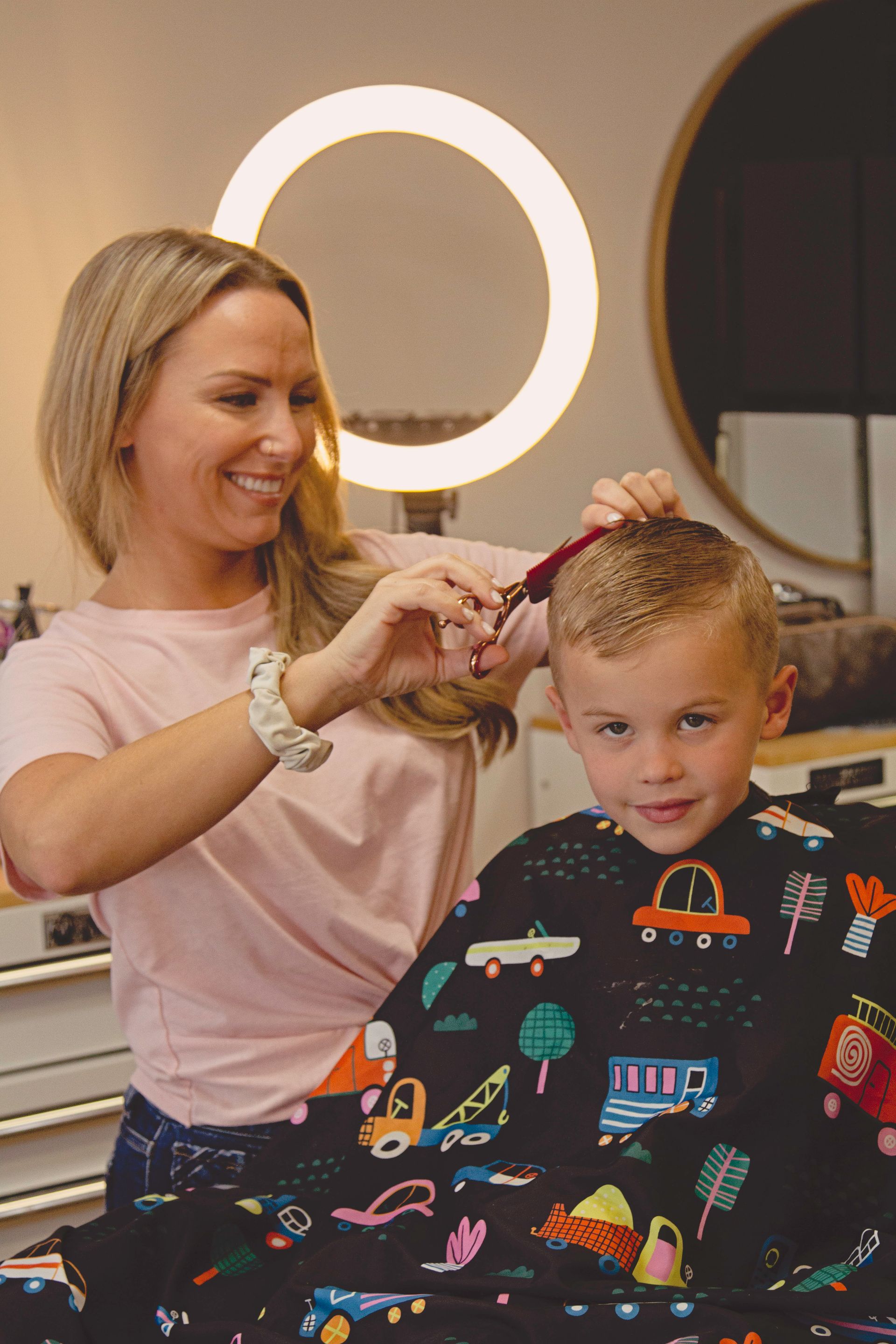 Men's Barbershop in Franklin, TN | 5th \u0026 Barber, image size:1920x2880