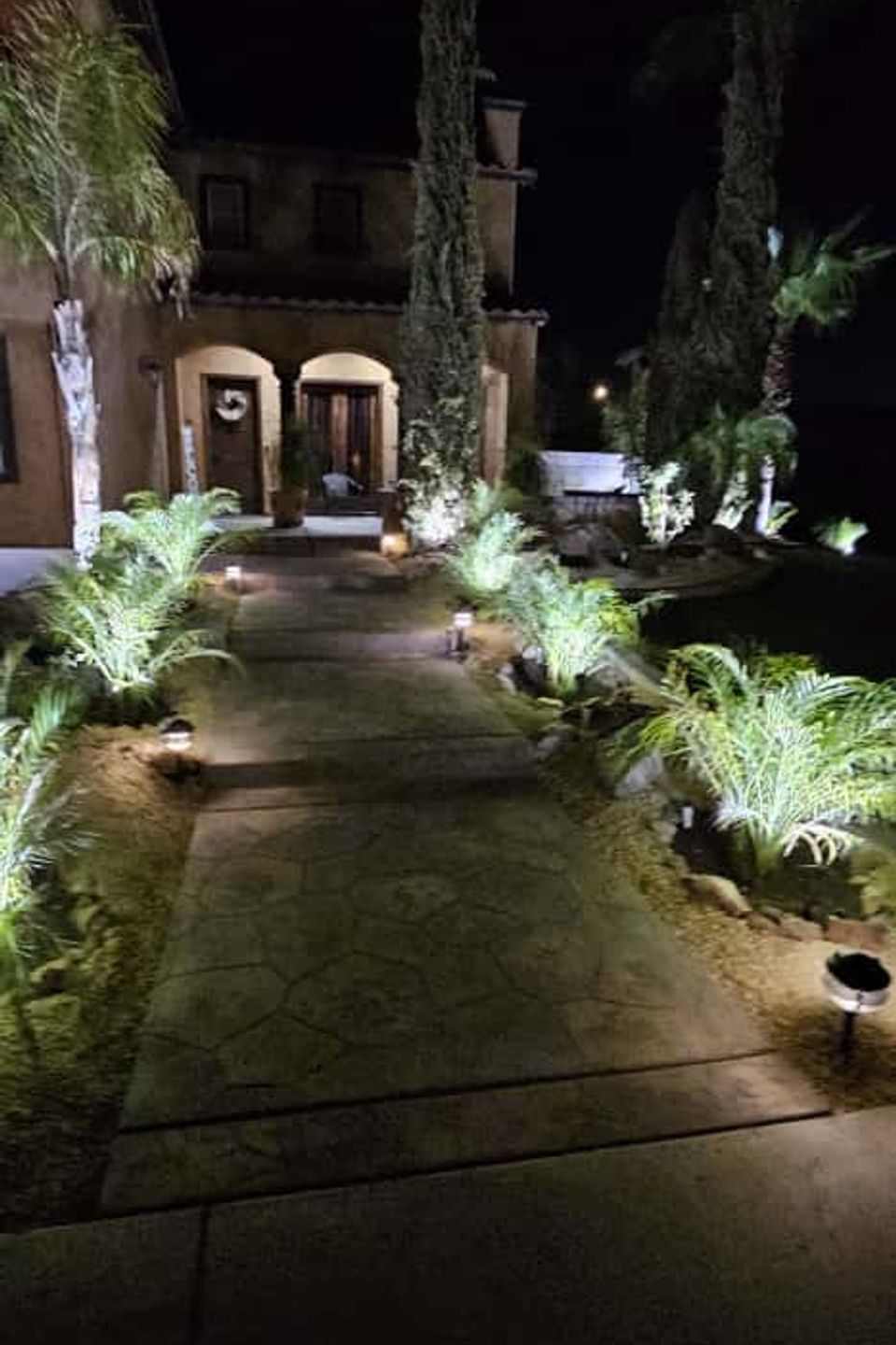 Photo 2025 09 19 23 44 27