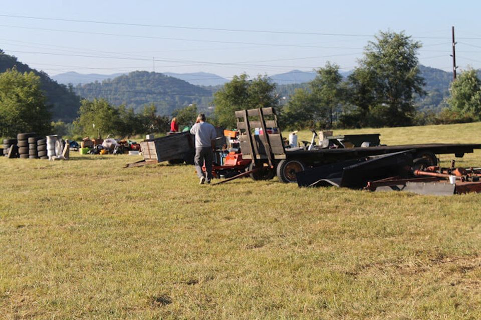 Auctions johnson city11