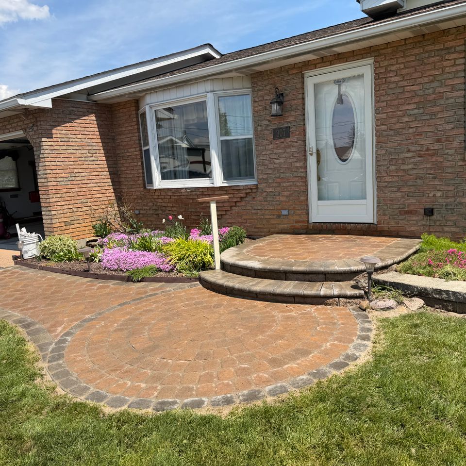 Patio job regrading work power washing mulching  1781095391615 9 img 6786