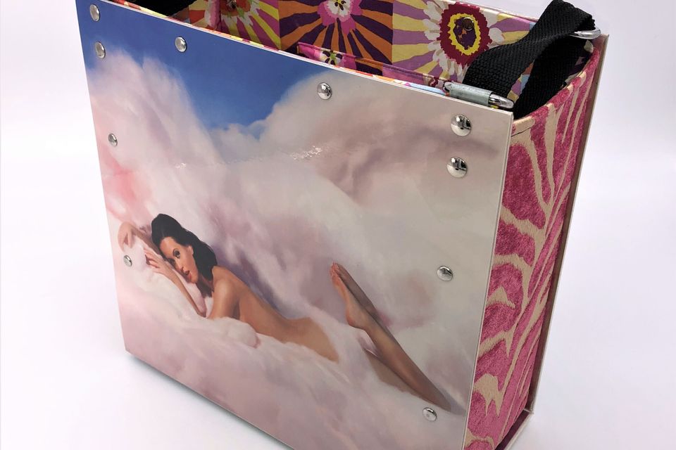 Tote katy perry  front