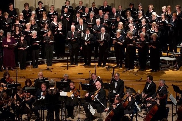 Chorus and orchestra cropped 3x2