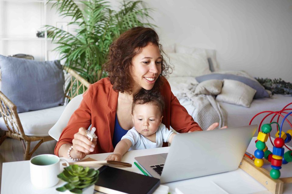 Why a directory website is a great business opportunity for stay at home moms 